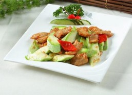 娱乐吃瓜酱欢欢卤