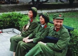 娱乐吃瓜酱解放军,娱乐吃瓜酱视角下的解放军风采